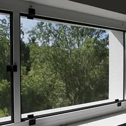 Tela mosquiteira removível